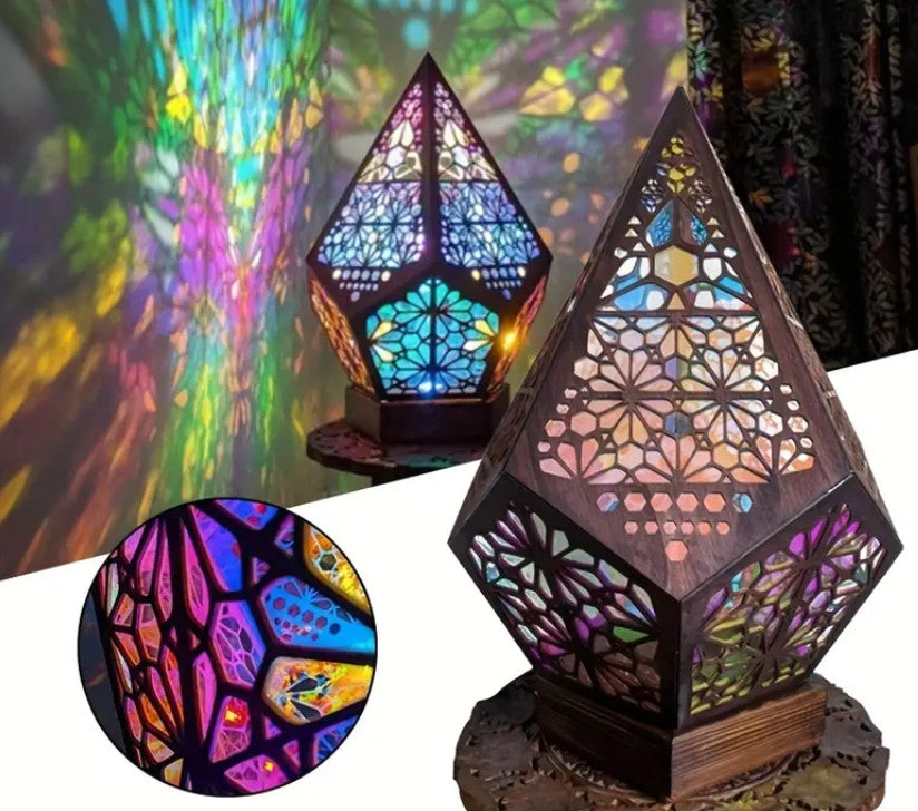 Böhmische Stehlampe Aus Holz, USB-Aufladung, Hohle Geometrische