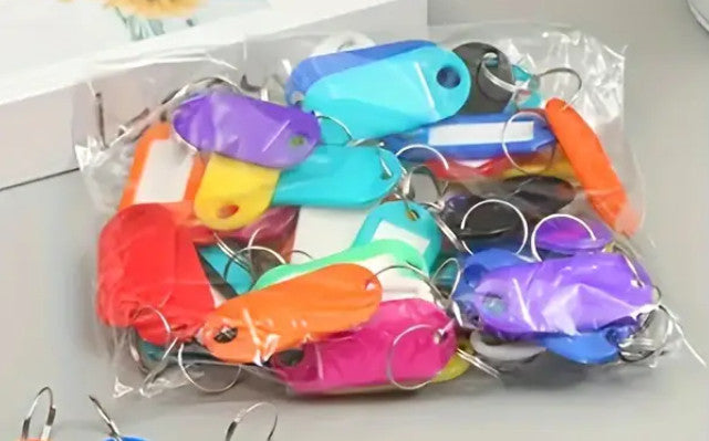 Modische Schlüsselanhänger - Plastik, Wasserdicht - Reisegepäckanhänger 5 Farben, 10 Stück