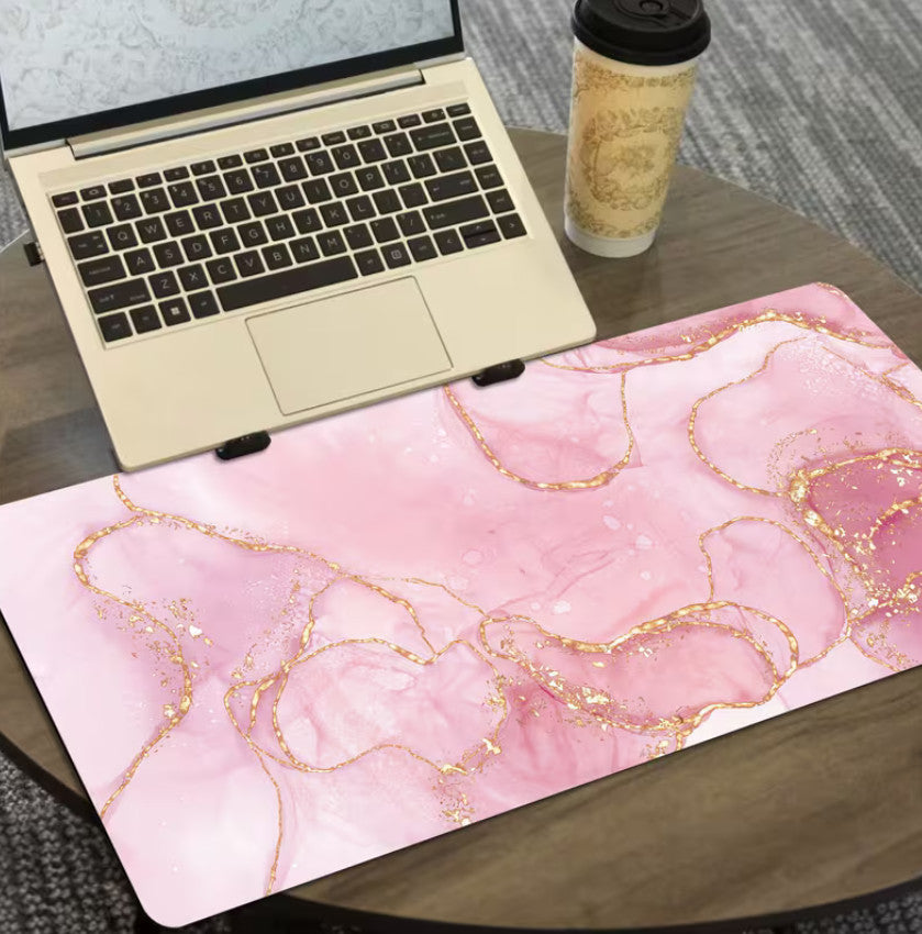 Verlängertes Gaming-Mauspad und PC Desktop Tastaturmatte | Rosa Marmor Textur (40 * 90 ) cm